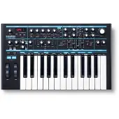Novation Bass Station II analoger monophoner Synthesizer