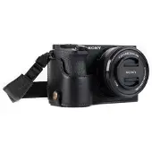 MegaGear Ever Ready Echtleder Kamera-Halbtasche mit Trageriemen und Batteriezugang für Sony Alpha A6500 schwarz