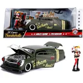 Jada DC Comics Bombshells 1951 Mercury, Modellauto, Modell Auto, Modellfahrzeug, Maßstab 1:24, 253255005