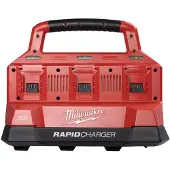 Milwaukee 6-ių vietų greitasis akumuliatorių įkroviklis M18 PC6 Packout