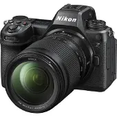 Nikon Z6 III + Z 24-200mm f/4-6.3 S