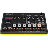Roland Aira P-6 Creative Sampler mit Tragetasche