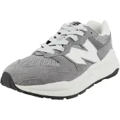 New Balance 5740 Sneakers Laag - Taupe - Maat 40