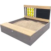 Axi Kitty Sandkasten aus FSC Holz mit Sitzbank, Stauraum, Kreidetafel & Tic-Tac-Toe | Sandkasten in Grau & Braun inklusive Bodenplane und Abdeckung | 100 x 100 cm
