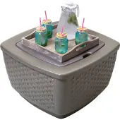 Step2 Just Chillin' Patio Table & Ice Bin | Outdoortisch & Kühlbox in 1 | Beistelltisch / Bartisch / Getränkekühler in Braun in Wicker Look mit Spielbrettdeckel & Ablassschraube