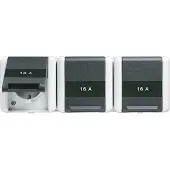 JUNG SCHUKO-Steckdose 3-fach 8230 NAW 8230NAW