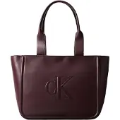 Calvin Klein Bold Medium Tote Fudge Größe: OS | Handtaschen Outlet | Damen