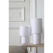 Markslöjd Tischlampe Catis, weiß / opal, für Wohn- / Esszimmer, Kunststoff, Modern, Tischlampe