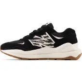New Balance NEW BALANCEW5740 APASchwarz