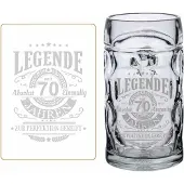 Luxentu Bierkrug "Bierkrug mit Gravur Legende seit 70 Jahren 0,5 Liter transparent"