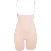 Spanx für Damen. 10130R_SOFT NUDE Spanx-Mieder für Frauen mit Unterbrustdécolleté und kurzem Bein. Stil 10130R Weicher Akt (S), Lässig, Nylo