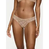 Triumph Slip "Amourette Hipster String" Stretch-Spitze