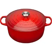 Le Creuset Signature