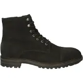 Blackstone Lester