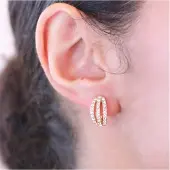 MYC Paris Elegante Ohrringe - Gold und Kristall