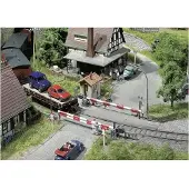 Faller Beschraenkter Bahnuebergang