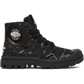 Palladium Pampa Hi Tunnels Schuhe Schwarz mit Stranger Things Design und Profilsohle