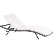 Beliani Gartenliege Schwarz Aluminium mit Bespannung Hellbeige Stoff Verstellbares Kopfteil Modern Outdoor Garten Terrasse Balkon Außenbereich