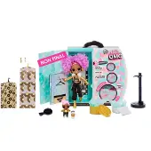 L.O.L. Surprise! Missy Meow Winter Chill Spielzeug