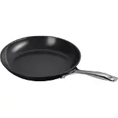 Le Creuset Frying Pan, Essential Non-Stick Ceramic Bratpfanne, 28cm