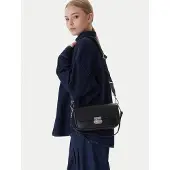 Coccinelle Handtasche U4K C-Me Lock E1 U4K 12 02 02 Schwarz