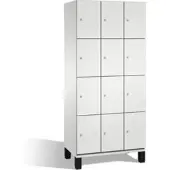 C+P Schließfachschrank Cambio, 3 Abteile, 12 Fächer, auf Füßen, B 900 x T 525 x H 1980 mm, lichtgrau