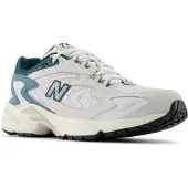 New Balance 725 Sneakers Laag - Wit - Maat 43