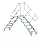 Zarges Überstieg 45° 600mm Stufenbreite 10 Stufen