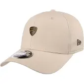 New Era 9Seventy Stretch-Snap Cap - Ducati Motors Pin Beige