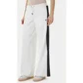 GUESS Jeans Jogginghose W6GBB6 KB212 Weiß Relaxed Fit