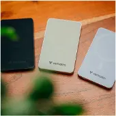 Verbatim Charge 'n' Go Essentials, 5000 mAh, Quick Charge 3.0, Kabelloses Aufladen, 35 W, Grün