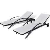 Syfax Sonnenliegen-Set, verstellbar, PE-Rattan Schwarz, pulverbeschichteter Stahlrahmen, mit Rädern, Kissen Cremeweiß, 200x65x39 cm, 2 Liegen und 1 Tisch