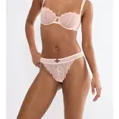 Triumph String "Palina Waves of Glow" x Palina Rojinski, leicht, zarte Spitze, elastisch
