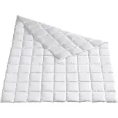 TRAUMSCHLAF Daunendecke Star leicht, Füllung: 100% Daunen 155x220 cm