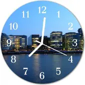 Tulup Glasuhr Wanduhr Küchenuhr Echt-Glas 30fi cm Skyline mehrfarbig