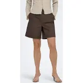 ONLY Shorts in Braun - XS