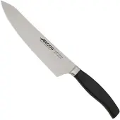 Arcos Kochmesser aus der Serie Clara, 20 cm lange Klinge aus rostfreiem NITRUM und Griff aus Polypropylen (PP).