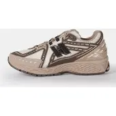 New Balance 1906r Timberwolf Größe: 45.5 | Trainers Outlet | Herren | Grau