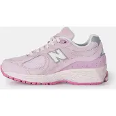 New Balance 2002r Light Raspberry Größe: 40 | Trainers Outlet | Herren | Rosa