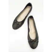Forever & Always Copos Leder Schleife Kappe Ballerina