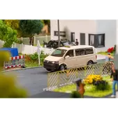 Faller VW T5 Taxi (WIKING)