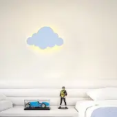Fokelyi Wei?e Wolken-Wandleuchte aus Holz fš¹rs Kinderzimmer