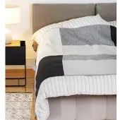 David Fussenegger Wohndecke Bett Divan Überwurf Nova 'colorblock' 145 x 220 cm Schwarz