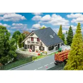 Faller Saniertes Einfamilienhaus