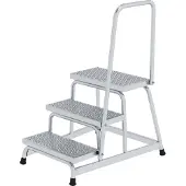 MUNK Günzburger Steigtechnik MUNK Arbeitspodest R13 starr mit Handlauf 3 Stufen