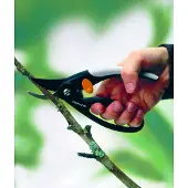 Fiskars Fingerloop Bypass P44 Gartenschere