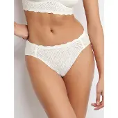Sloggi Slip "ZERO Feel Bliss" unsichtbar, mit Spitzenoptik, mit hohem Beinausschnitt