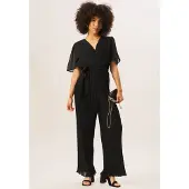 Gini London Jumpsuit mit Engelsärmeln und plissiertem Gürtel