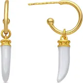 Luxenter Ohrringe mit 18-karätiger Gelbgold-Finish und cremefarbenem Harz – Khira