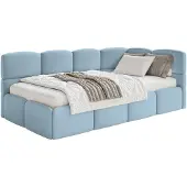 Selsey Cloudy – Kinderbett 90x200, Rausfallschutz, Kopfteil rechts, Samt Hellblau